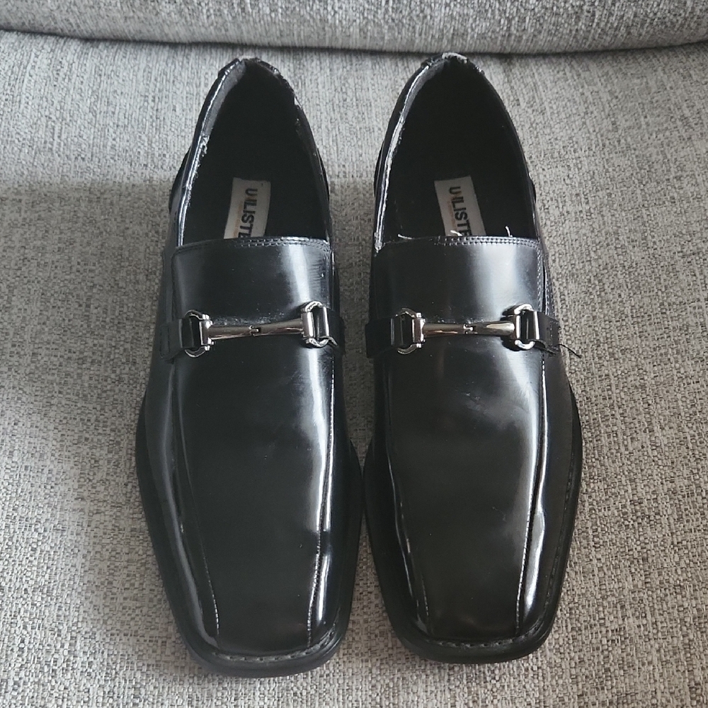 UNLISTED Glossy Black Men's Slip-On Loafers